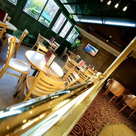 Best Western Cumberland Hotel Харроу Экстерьер фото