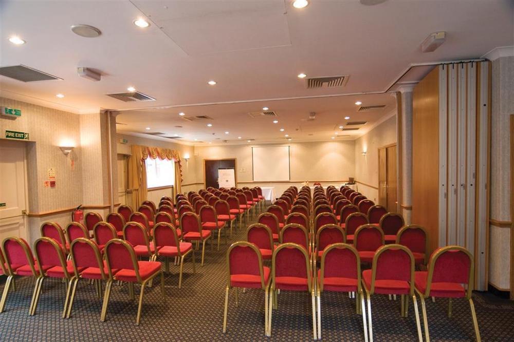 Best Western Cumberland Hotel Харроу Бизнес фото
