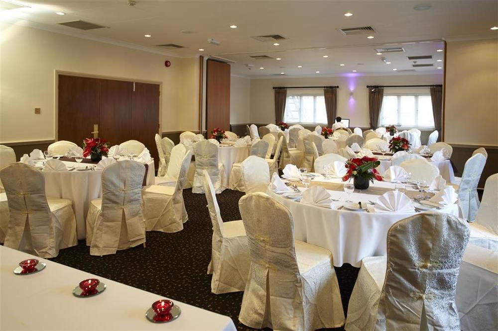 Best Western Cumberland Hotel Харроу Ресторан фото