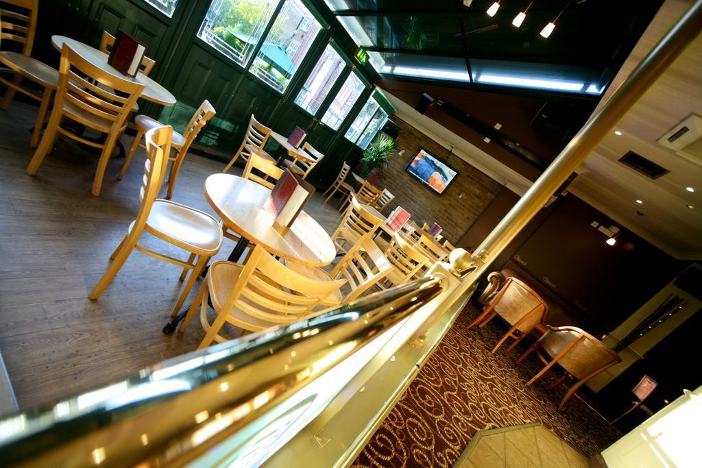 Best Western Cumberland Hotel Харроу Экстерьер фото