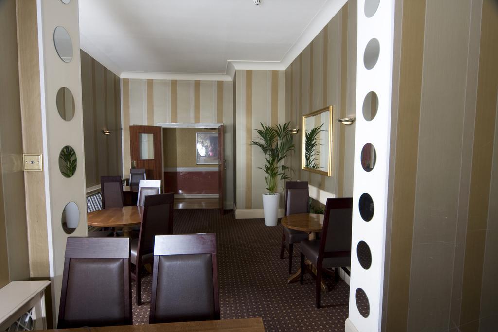 Best Western Cumberland Hotel Харроу Экстерьер фото
